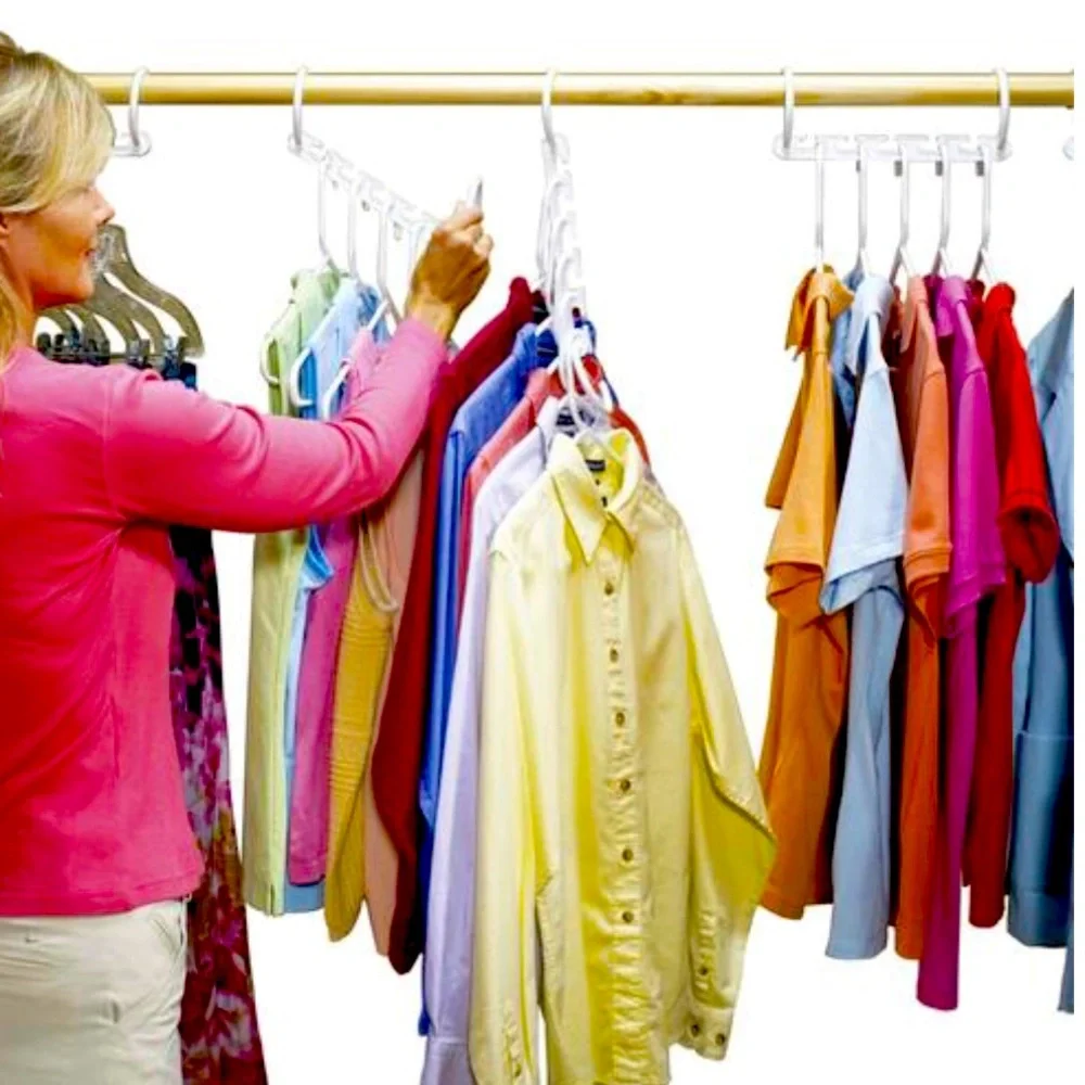 pack of 8 space saving closet hangers